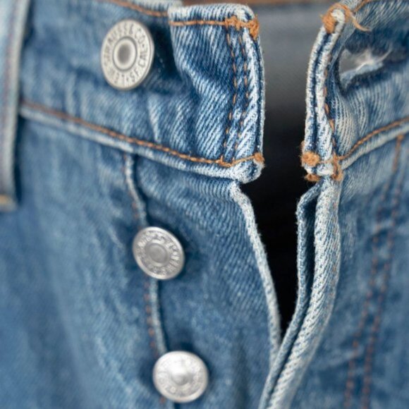 Levi's Georgie Blue Ribcage Straight Ankle Jeans - Picture 6 of 9